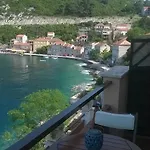 Anica Sobra