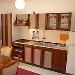 Apartment Anica *